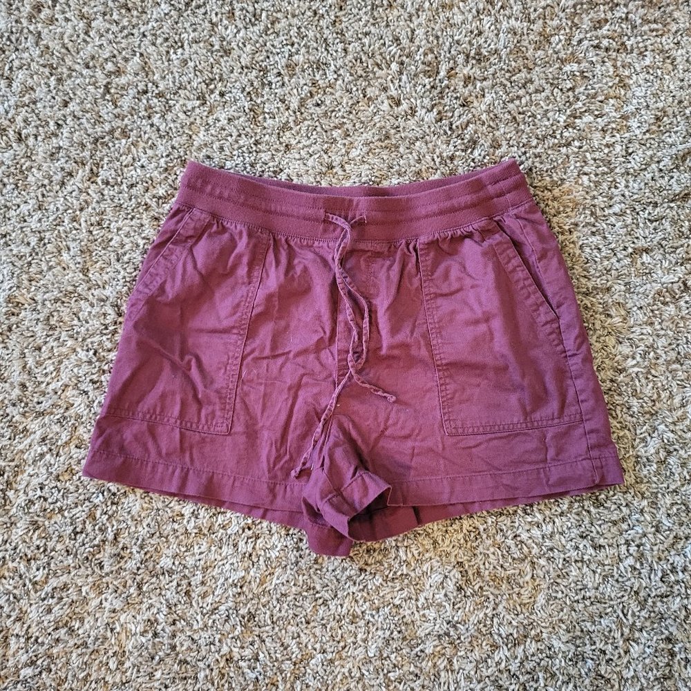 GAP Pull On Utility Shorts Size Medium - Plum/Purple